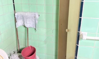 CHALET DE 4 AMBIENTES A REFACCIONAR EN VENTA - MORON NORTE