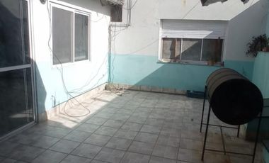 GALPON C FUERZA MOTRIZ MAS 2 DEPARTAMENTOS DE 3 AMBIENTES EN PLANTA ALTA NUEVO PRECIO USS 230 MIL ANTES 260