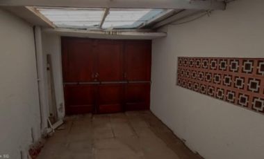 VENDO CHALET 4 AMB EN VILLA PRIMERA