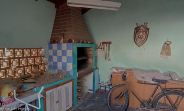 VENDO CHALET 4 AMB EN VILLA PRIMERA