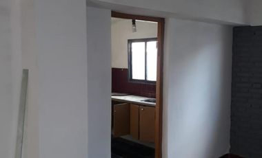 OPORTUNIDA EN VENTA LOCAL COMERCIAL Y VIVIENDA SOBRE AVENIDA