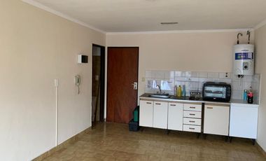 ALQUILER MONOAMBIENTE MORON
