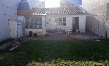 CASA AMERICANA 3 AMBIENTES SOBRE LOTE PROPIO DE 8.66 X 26 - IDEAL CONSTRUCTOR - RAMOS MEJIA