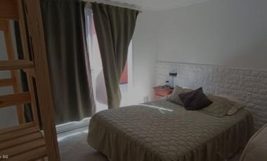 VENDO CASA 3 AMB  CON ENTRADA DE AUTOS SANTA ELENA
