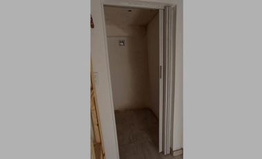 VENDO CASA 3 AMB  CON ENTRADA DE AUTOS SANTA ELENA