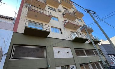 Departamento tres ambientes a la venta en San Miguel