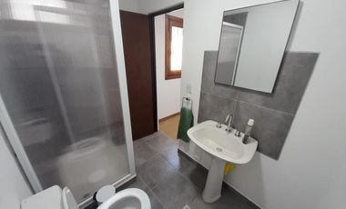 2 amplias casas en Venta en Dina Huapi