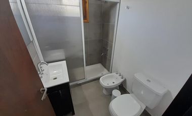 2 amplias casas en Venta en Dina Huapi