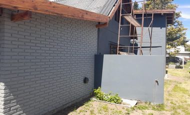2 amplias casas en Venta en Dina Huapi