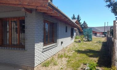 2 amplias casas en Venta en Dina Huapi