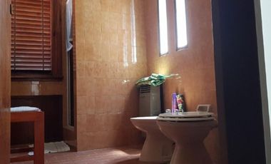AMPLIO CHALET EN ALQUILER