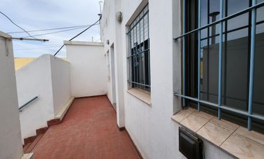 EN ALQUIER DEPARTAMENTO SIN EXPENSAS 2 DORMITORIOS