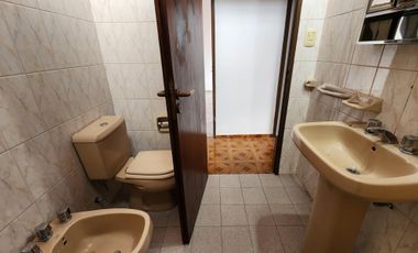 EN ALQUIER DEPARTAMENTO SIN EXPENSAS 2 DORMITORIOS