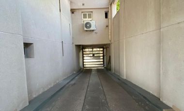 Cochera descubierta en alquiler