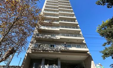 Cochera descubierta en alquiler