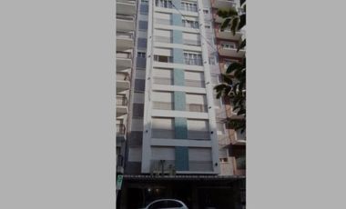 VENDO DEPTO 2 AMB A LA CALLE