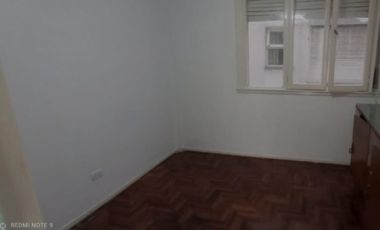VENDO DEPTO 2 AMB A LA CALLE