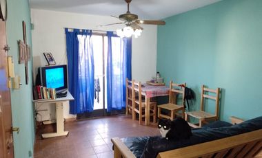 DEPARTAMENTO DE 3 AMBIENTES.