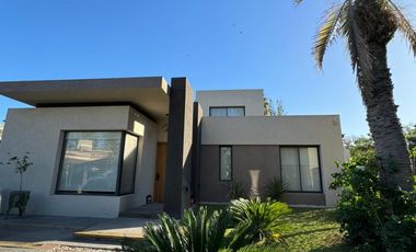 Excelente casa en venta