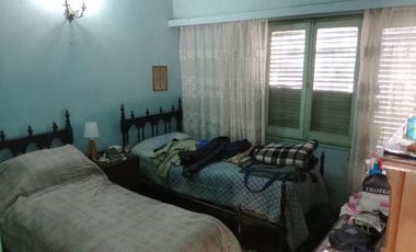 VENTA PH 3 ambientes con patio y balcón. Ciudadela