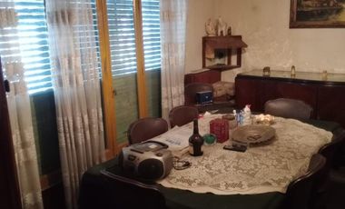 VENTA PH 3 ambientes con patio y balcón. Ciudadela