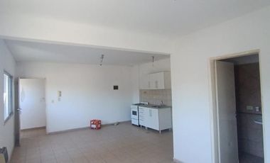 departamento en oferta en el centro de Moreno
