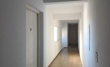 departamento en oferta en el centro de Moreno