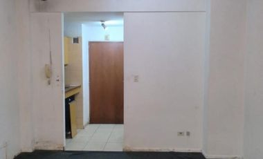 Suipacha al 1000 - Retiro// Alquiler SIN MUEBLES.