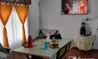 Quinta de 1.375 m2 con Chalet en Ingeniero Allan, Varela. Facilidades en cuotas.-