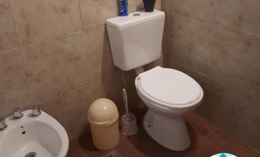 Vivienda moderna con amplio terreno, en Lozano.