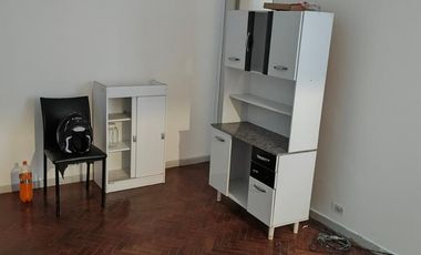ALQUILER en Esmeralda al 800  Retiro 2 Ambientes SIN MUEBLES.