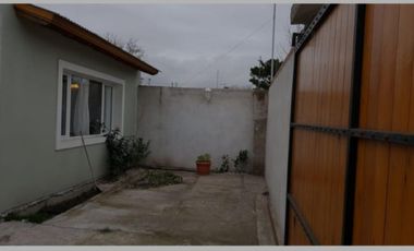 VENDO CASA CINCO AMBIENTES