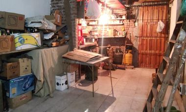 VENDO CASA EN QUEQUEN