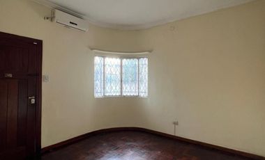 Casa de 3 AMBIENTES ubicada a 150 metros de la estación