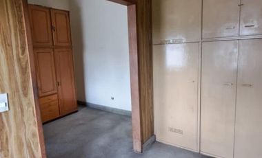 Ph De 4 Ambientes En Dos Plantas, Amplio, Garaje, Parrilla, Oportunidad