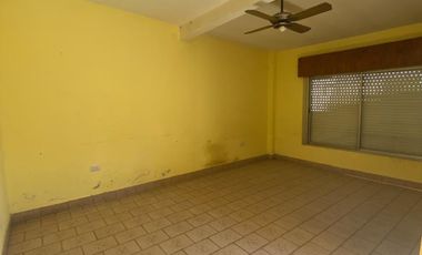VENTA CASA AMERICANA 4 AMBIENTES MORÓN