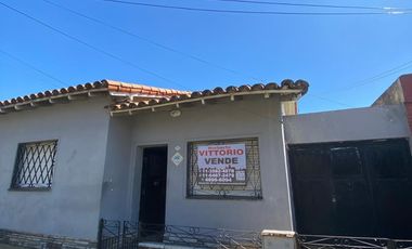 VENTA CASA AMERICANA 4 AMBIENTES MORÓN