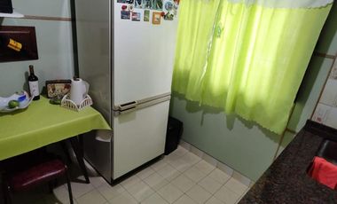 Excelente propiedad de 3 ambientes con cochera  y terraza y departamento  monoambiente.