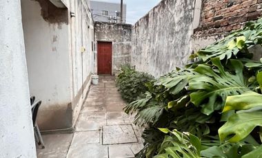 excelente propiedad casa y local comercial