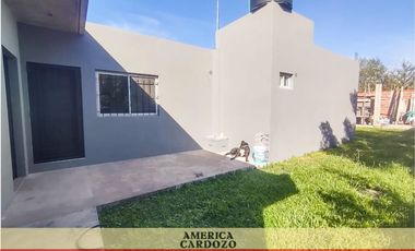 CASA CON DOS LOCALES A ESTRENAR 4 AMBIENTES, GRAL. RODRIGUEZ