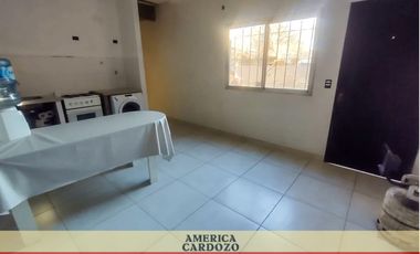 CASA CON DOS LOCALES A ESTRENAR 4 AMBIENTES, GRAL. RODRIGUEZ