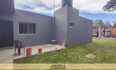 CASA CON DOS LOCALES A ESTRENAR 4 AMBIENTES, GRAL. RODRIGUEZ
