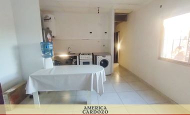 CASA CON DOS LOCALES A ESTRENAR 4 AMBIENTES, GRAL. RODRIGUEZ