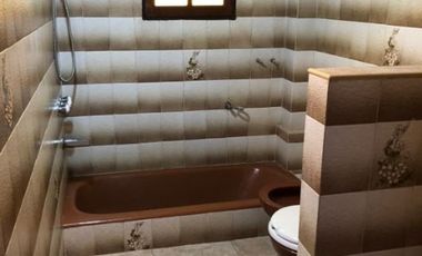 CASA PH DE 5 AMBIENTES EN EXCELENTE CONDICIONES