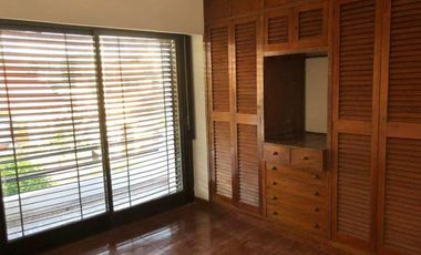 CASA PH DE 5 AMBIENTES EN EXCELENTE CONDICIONES