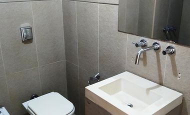 MONOAMBIENTE EN EXCELENTE UBICACION. APTO PRFESIONAL