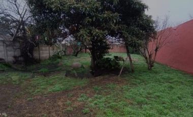 VENDO CASA 2 AMB CON PARQUE