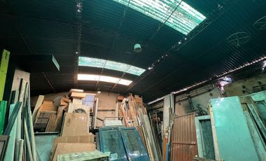 Galpón de 500 M2 + 2 Deptos