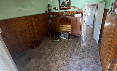 Casa Con Local En Venta Isidro Casanova Excelente Ubicación