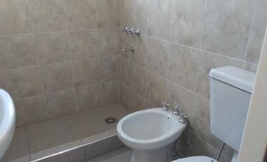 LA TABLADA-ALQUILER- DEPARTAMENTO 2 AMBIENTES CON TERRAZA